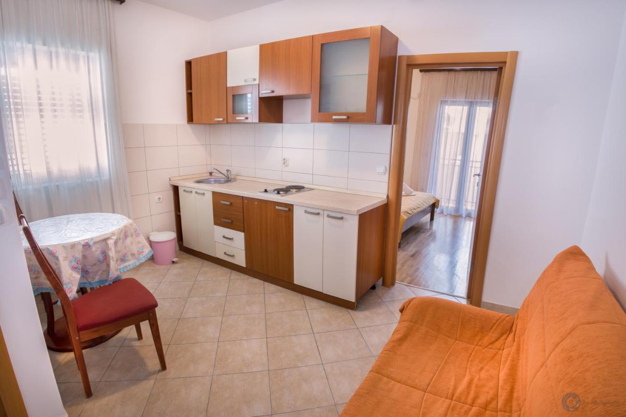 Apartments And Rooms Marija Будва Экстерьер фото